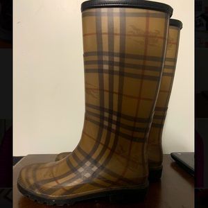 Burberry RainBoots